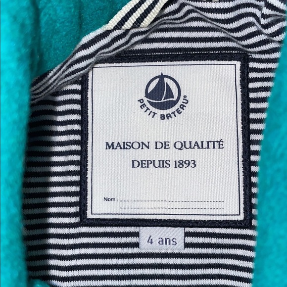 Petit Bateu coat is emerald green new without tags - Picture 4 of 7